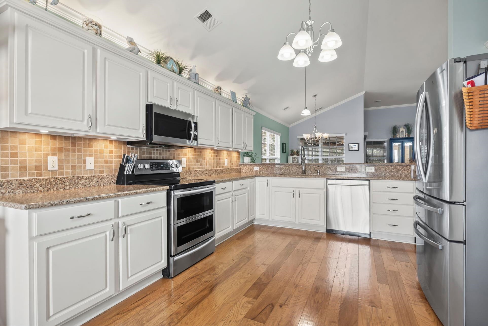 425 Kessinger Drive Surfside Beach, SC 29575 - Photo 14 of 49