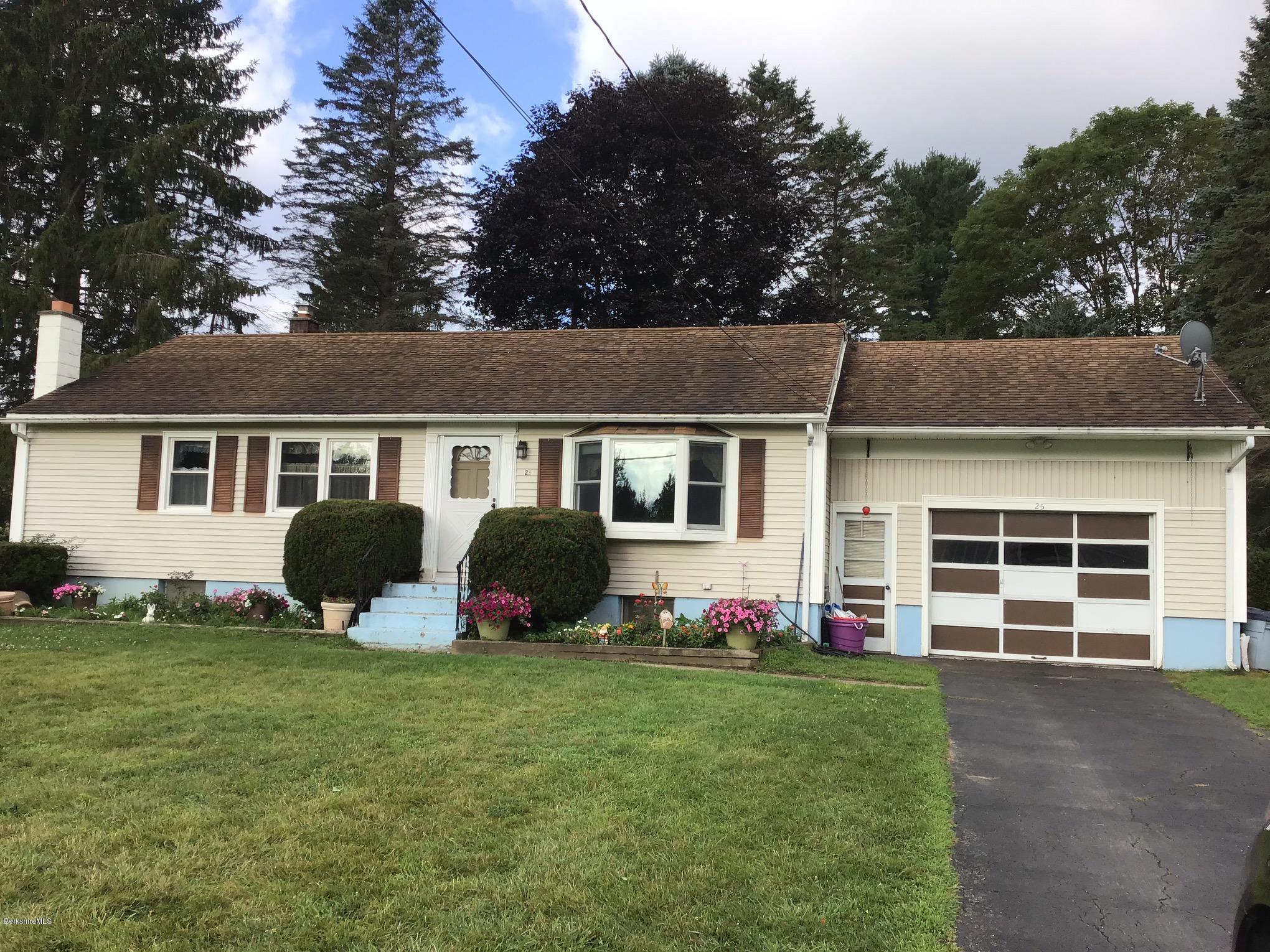 25 Oak Hill Road Pittsfield, MA 01201 - Photo 1 of 27 front of home