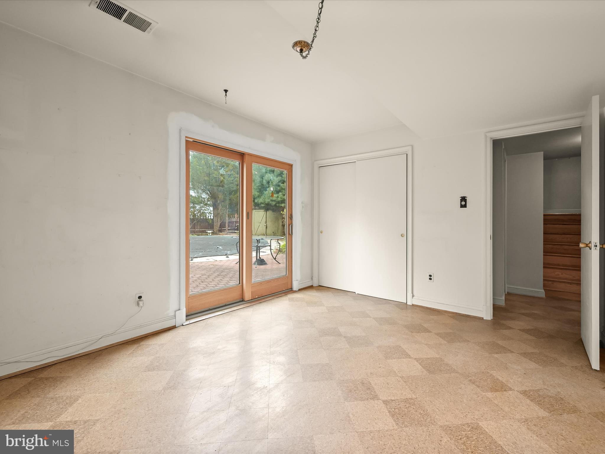 13205 Glenhill Road Silver Spring, MD 20904 - Photo 29 of 49 Bedroom