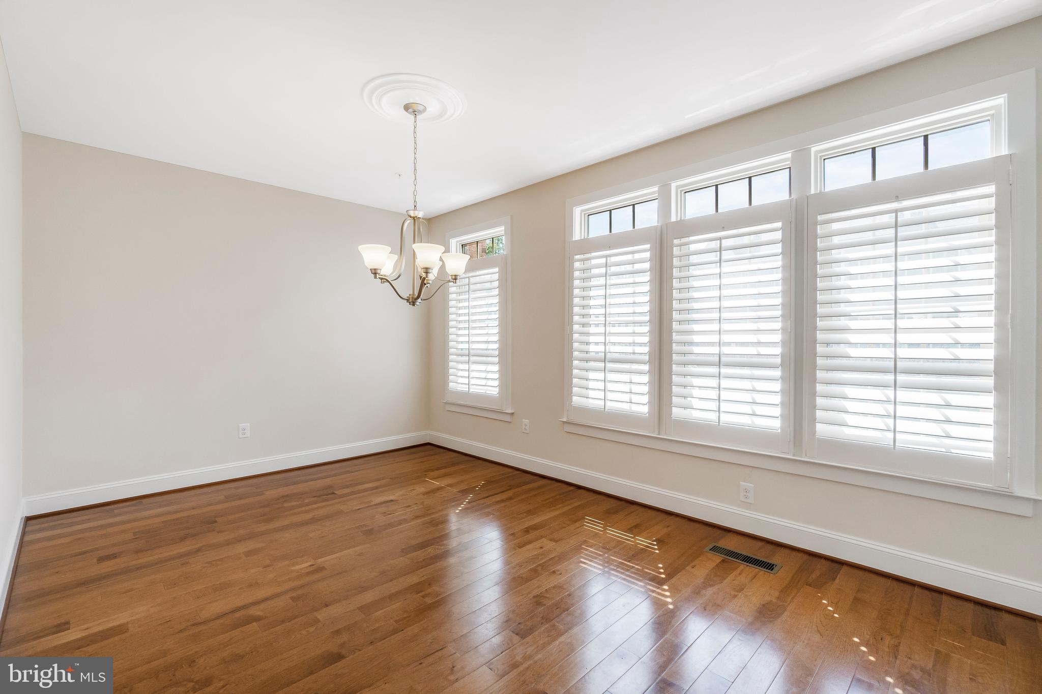 150 Merrimack Way Arnold, MD 21012 - Photo 13 of 39