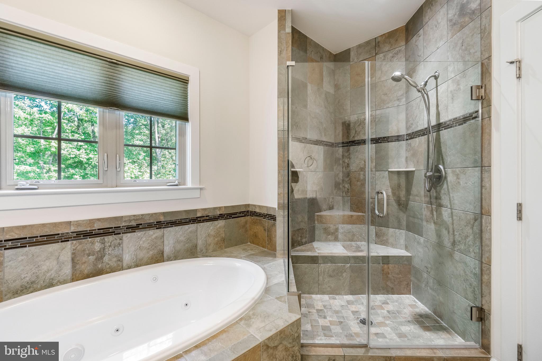 150 Merrimack Way Arnold, MD 21012 - Photo 20 of 39