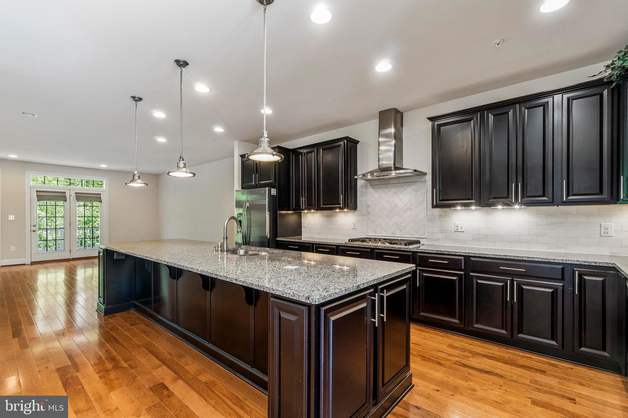 150 Merrimack Way Arnold, MD 21012 - Photo 9 of 39