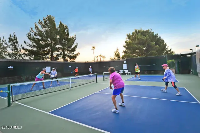 $4,000 | 24214 South Lakeway Circle Northwest, Sun Lakes, AZ 85248