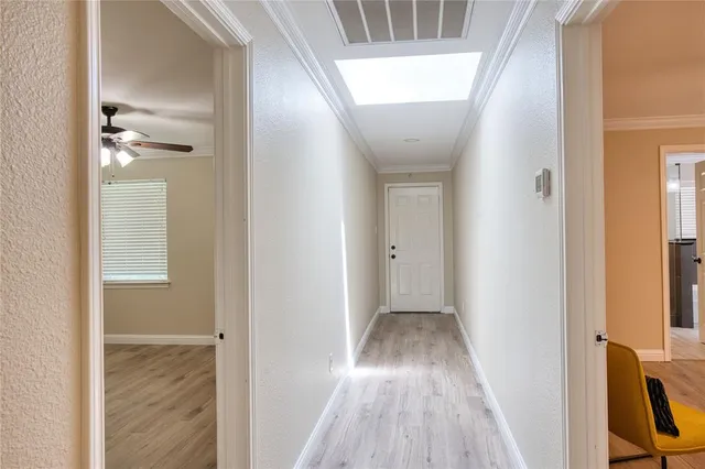 $469,900 | 420 North Road, Kennedale, TX 76060