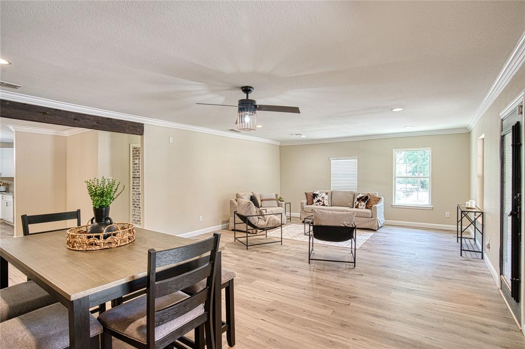 420 North Road Kennedale, TX 76060 - Photo 7 of 36 Dining area featuring recessed lighting, ornamental molding, light wood-style flooring, and a ceiling fan