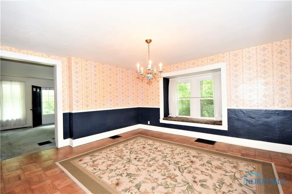 6035 Flanders Road Sylvania, OH 43560 - Photo 14 of 33 Gallery Image 14