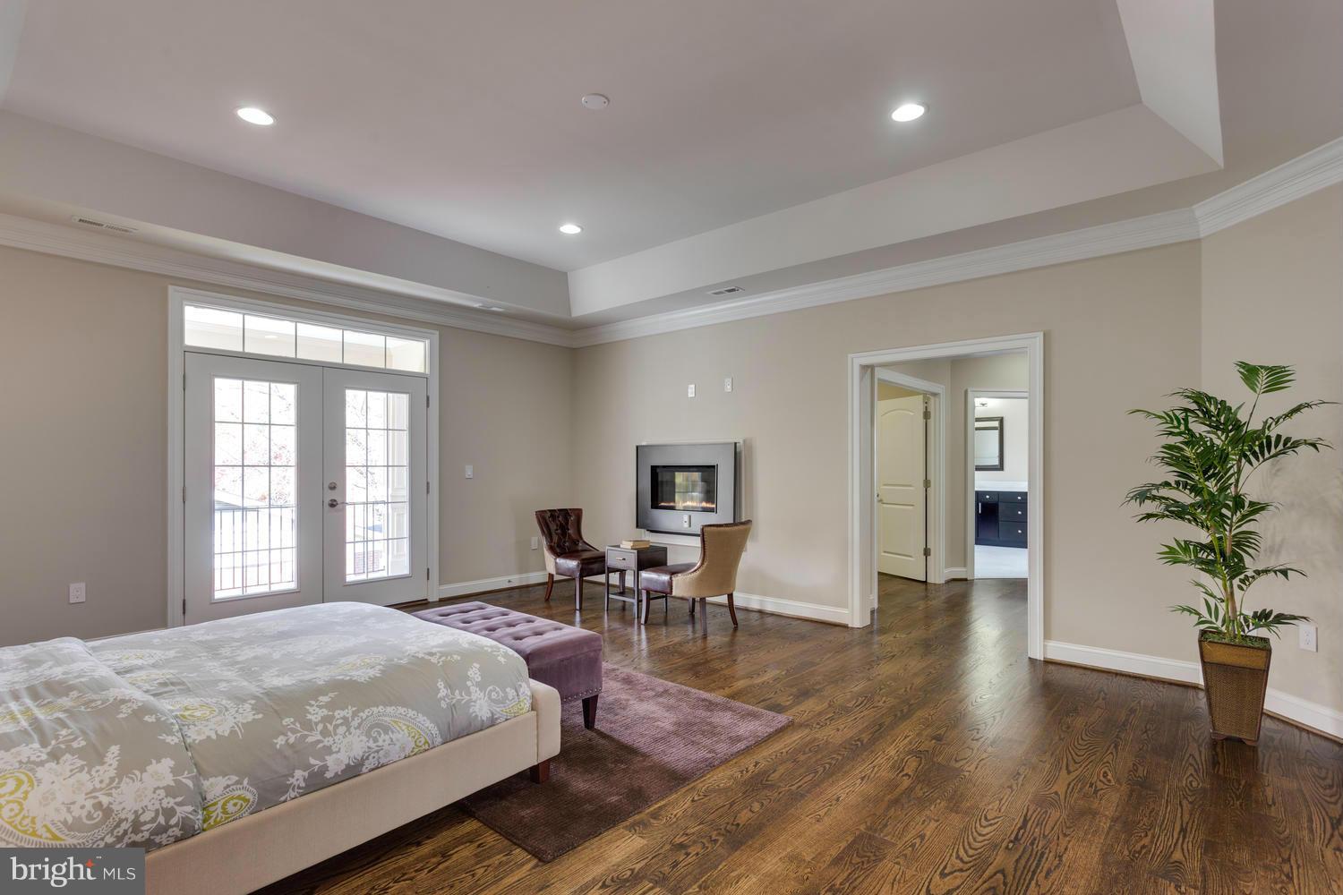 7001 Churchill Road McLean, VA 22101 - Photo 17 of 30 Bedroom (Master)