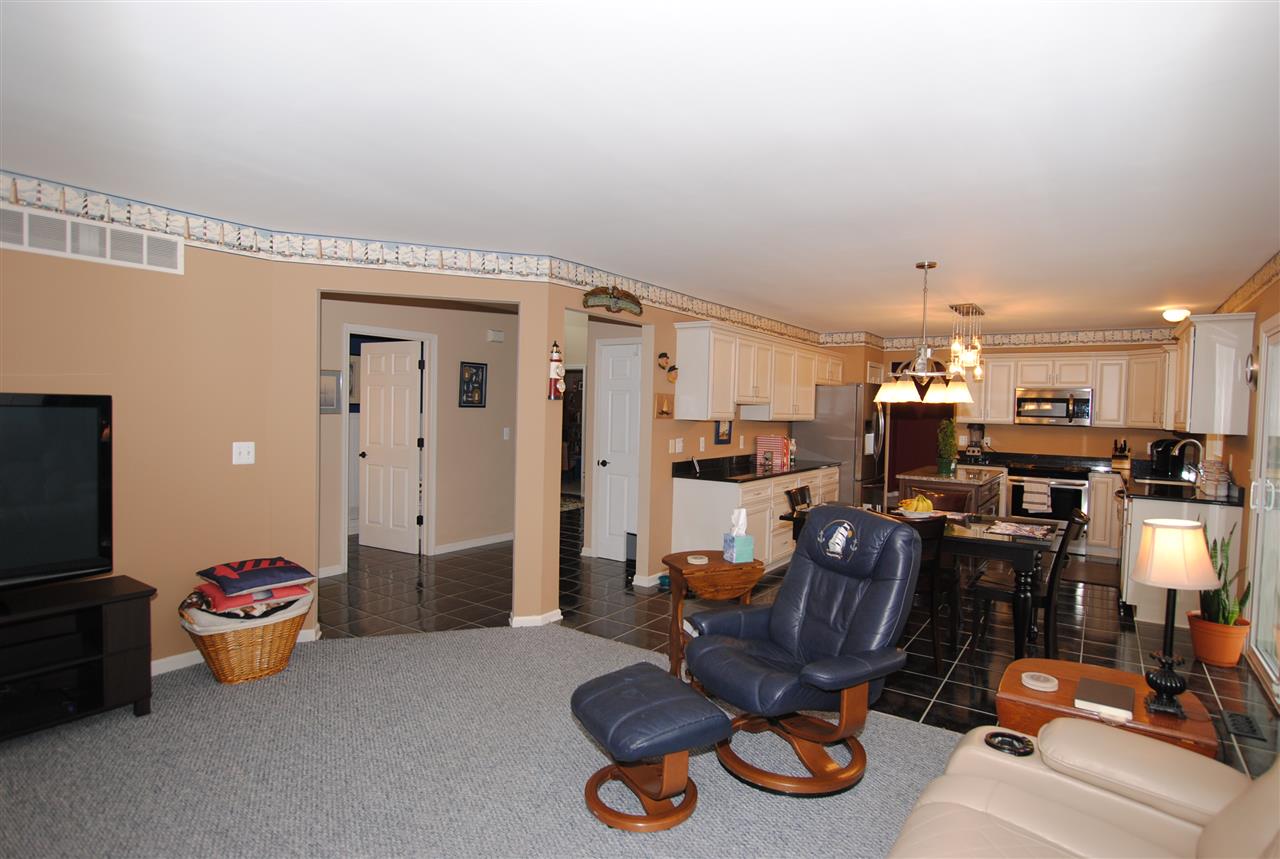 2834 Long Meadow Lane Rochester, MI 48307 - Photo 20 of 51 31376900-19.JPG