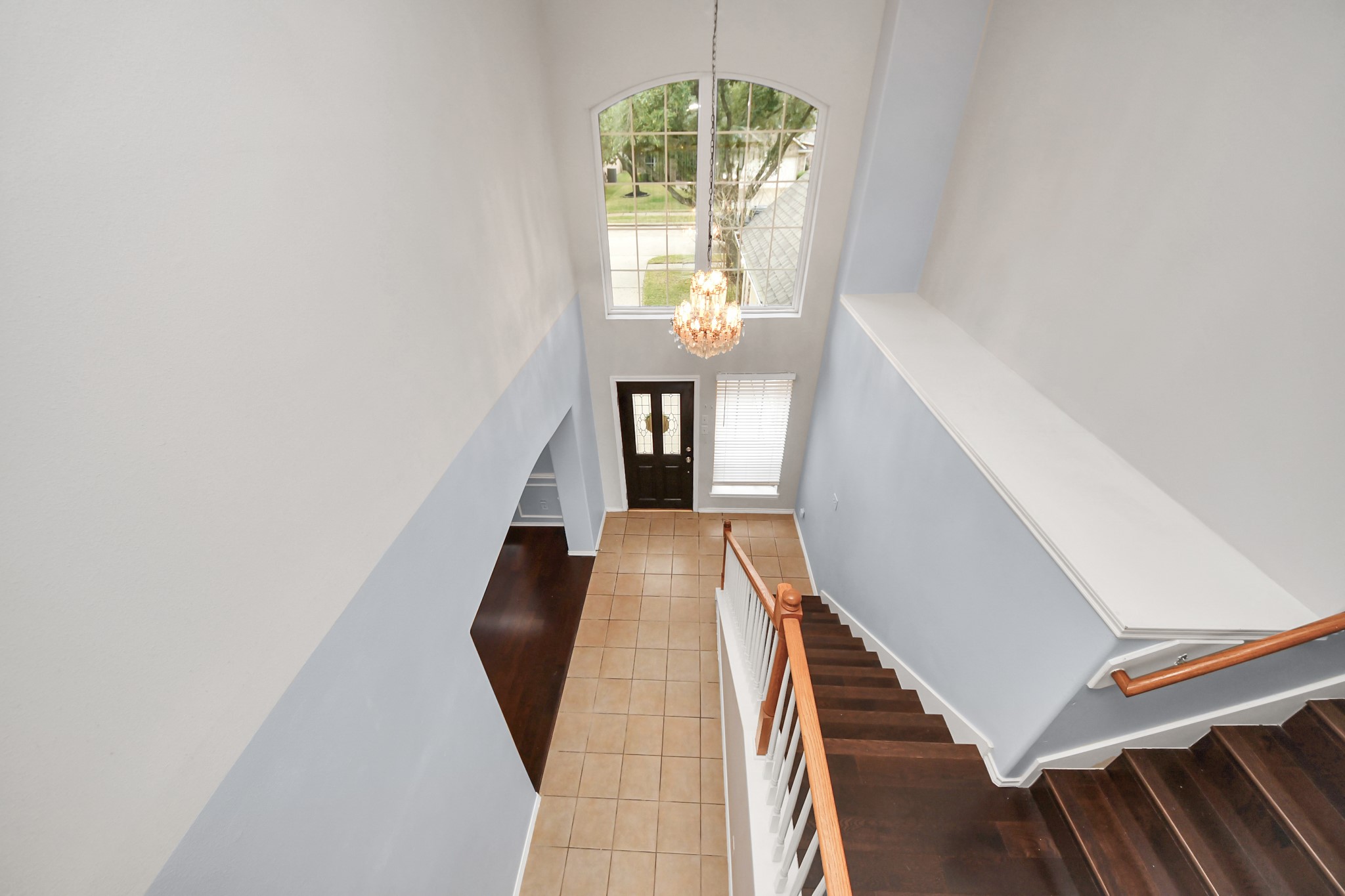 23906 Indian Crest Court Katy, TX 77494 - Photo 5 of 32 a view of entryway