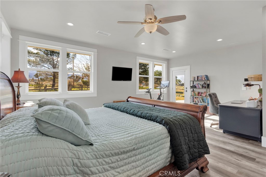 4329 Amador Road Phelan, CA 92371 - Photo 21 of 68