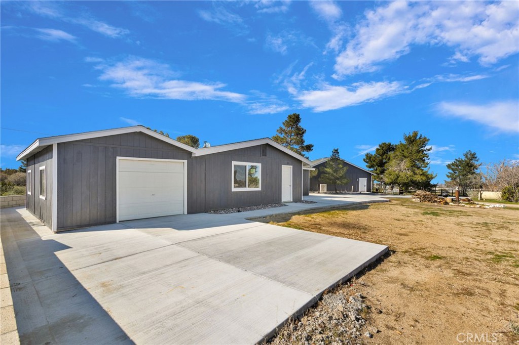 4329 Amador Road Phelan, CA 92371 - Photo 48 of 68