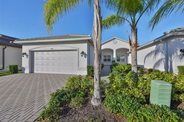 $299,500 | 4906 Avila Lakes Drive, Wimauma, FL 33598