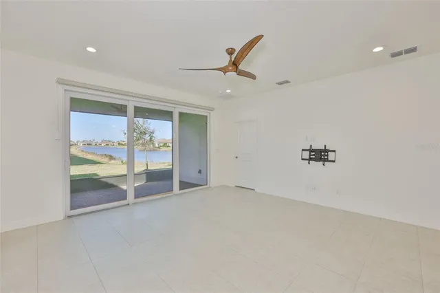 $299,500 | 4906 Avila Lakes Drive, Wimauma, FL 33598