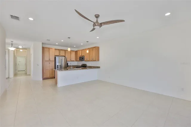 $299,500 | 4906 Avila Lakes Drive, Wimauma, FL 33598