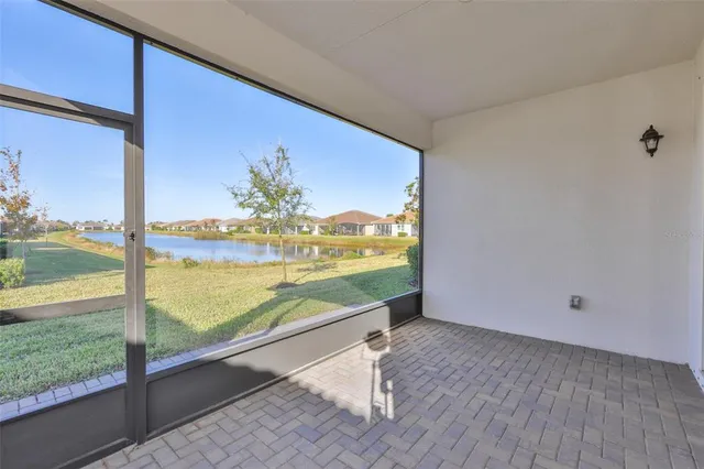 $299,500 | 4906 Avila Lakes Drive, Wimauma, FL 33598