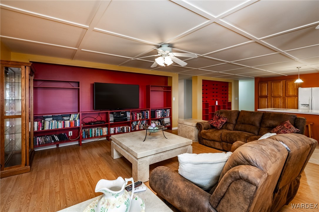 4055 Ramon Drive Golden Valley, AZ 86413 - Photo 30 of 45 Living Room