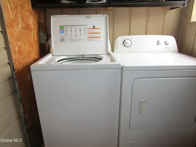 $1,300 | 1303 8th Avenue, Watervliet, NY 12189