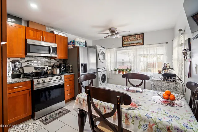 $110,000 | 239 Lane C, Hazlet, NJ 07730