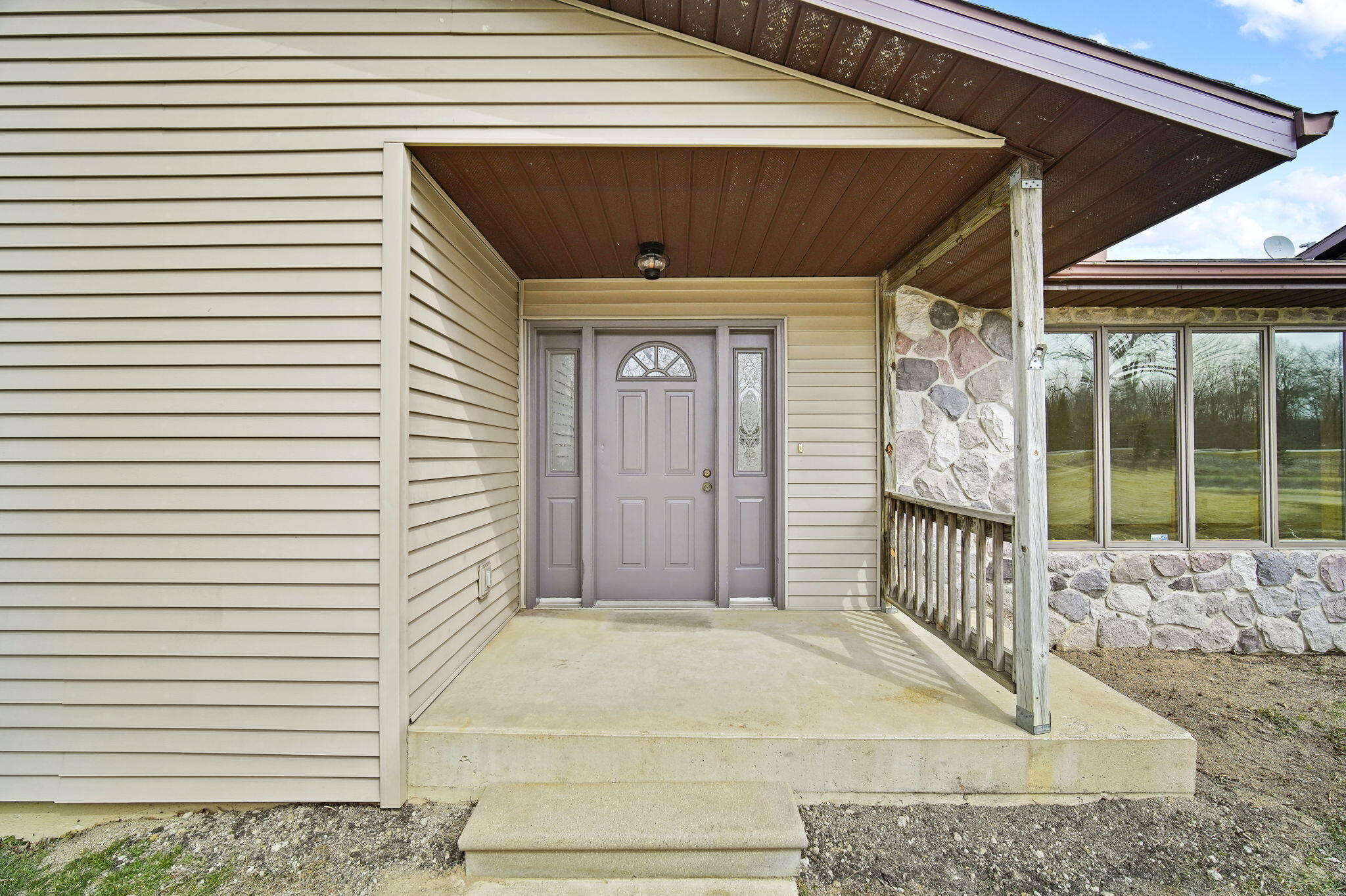 13274 Clinton Road Onondaga, MI 49264 - Photo 3 of 63 3