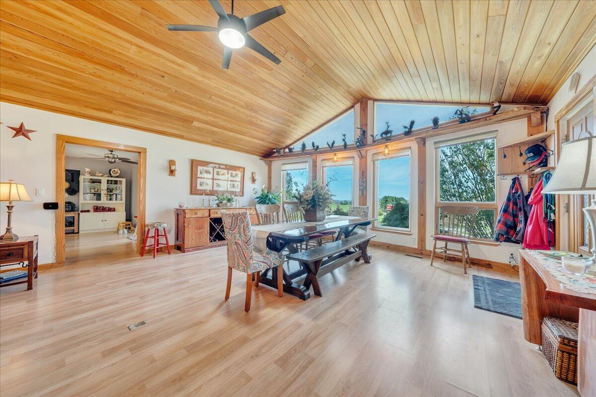 385 Sunny Ridge Road Northeast Floyd, VA 24091 - Photo 13 of 50 11-MIB09576