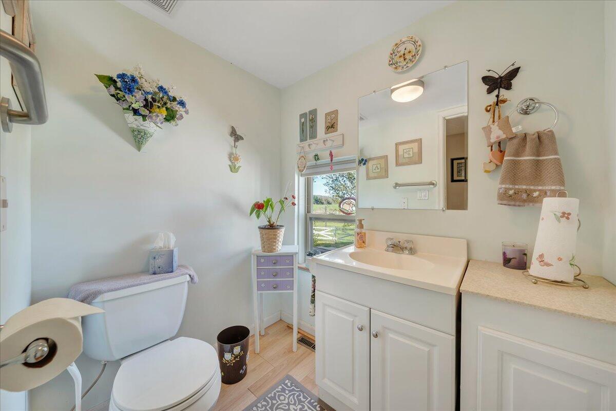 385 Sunny Ridge Road Northeast Floyd, VA 24091 - Photo 31 of 50 1/2 bath