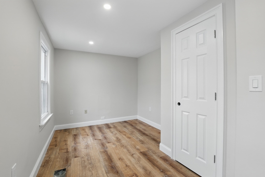 9 Cross Street Somerville, MA 02145 - Photo 24 of 40