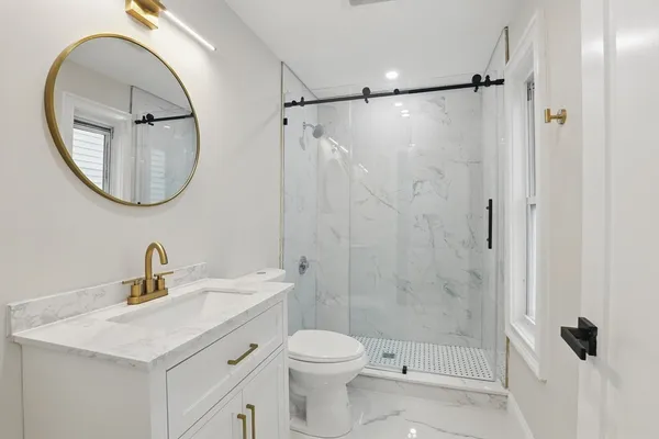 $885,000 | 9 Cross Street, Somerville, MA 02145