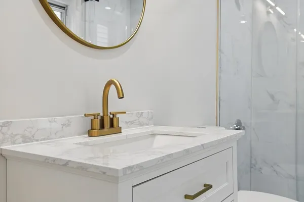 $885,000 | 9 Cross Street, Somerville, MA 02145