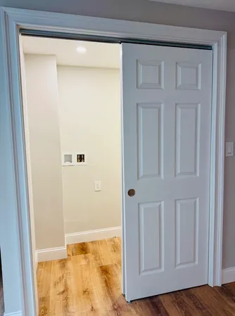 $885,000 | 9 Cross Street, Somerville, MA 02145