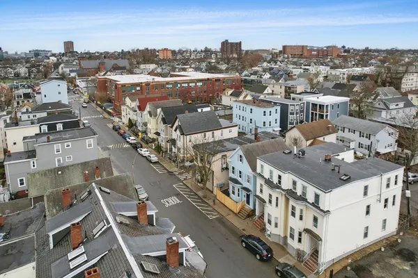 $885,000 | 9 Cross Street, Somerville, MA 02145