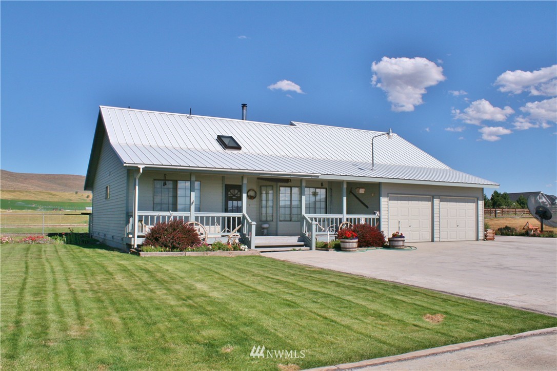 660 Hamilton Road Ellensburg, WA 98926 - Photo 1 of 20 Gallery Image 1