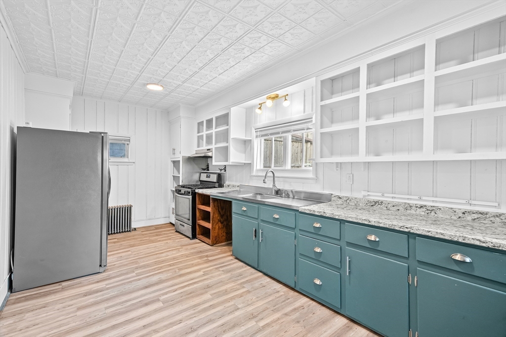 712 Eastern Avenue, Unit 1 Fall River, MA 02723 - Photo 9 of 13