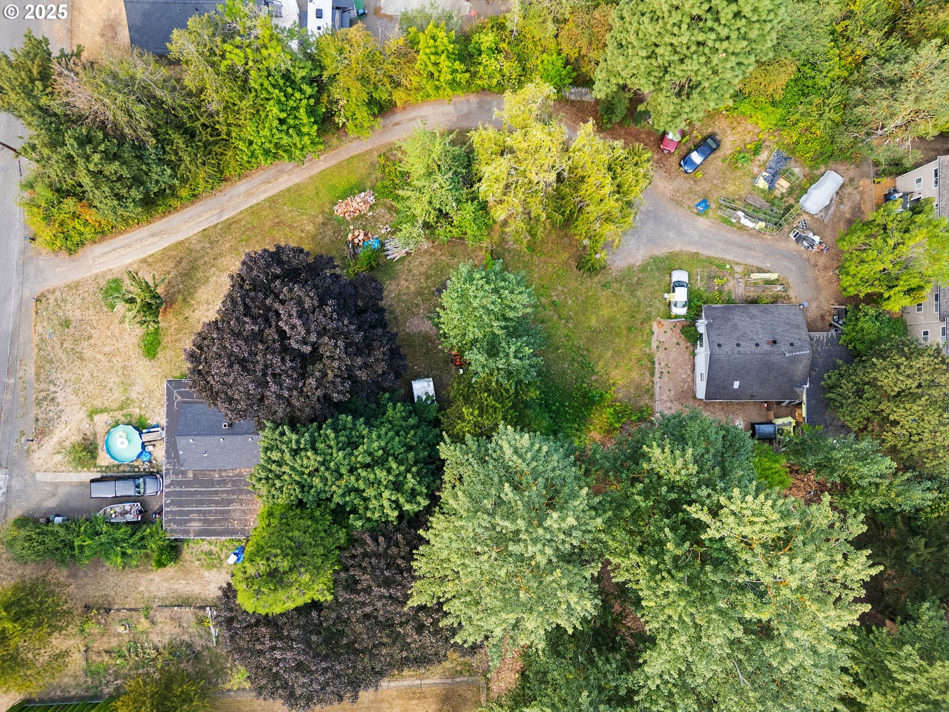 9000 Southeast Con Battin Road Happy Valley, OR 97086 - Photo 10 of 40 a view of a garden from a balcony