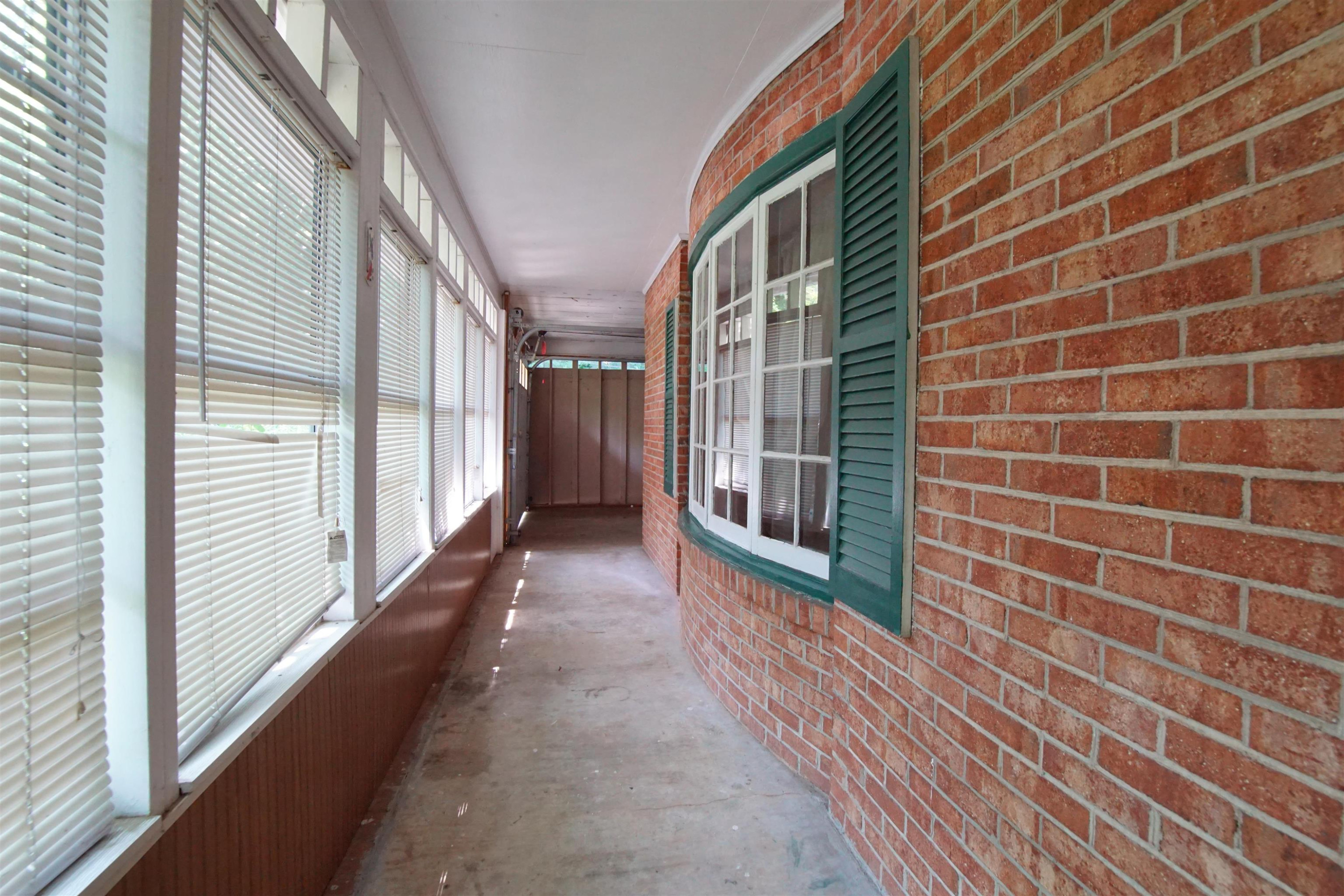 1729 Crest Road Raleigh, NC 27606 - Photo 15 of 21 Photo 15