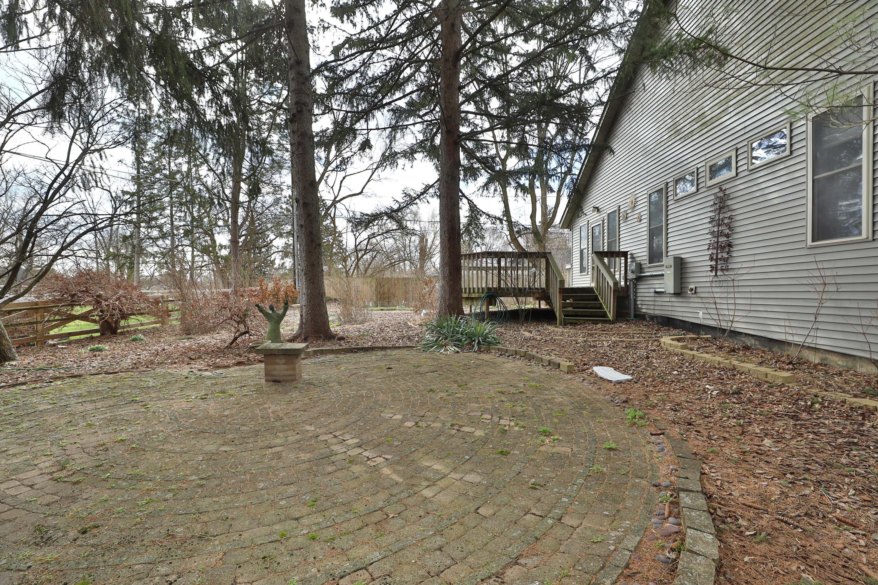 5892 Linworth Road Columbus, OH 43085 - Photo 61 of 68 5892-Linworth-61