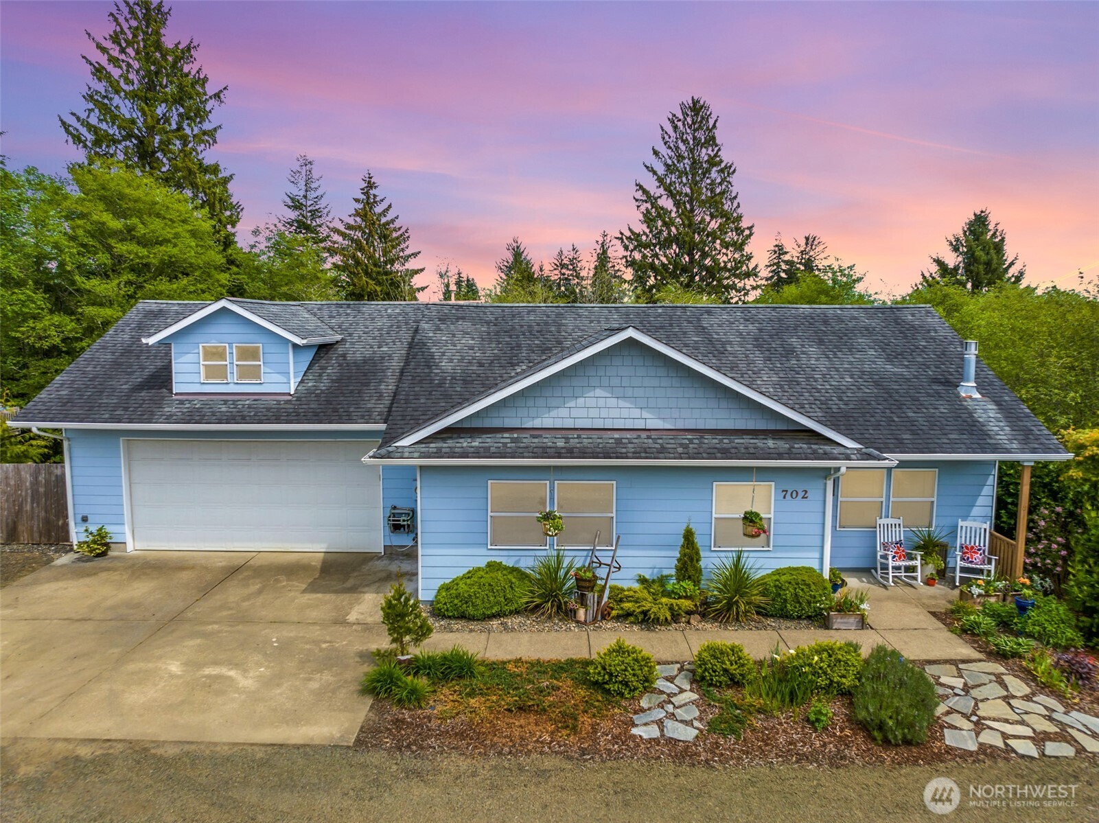 702 Cherry Road Montesano, WA 98563 - Photo 1 of 38