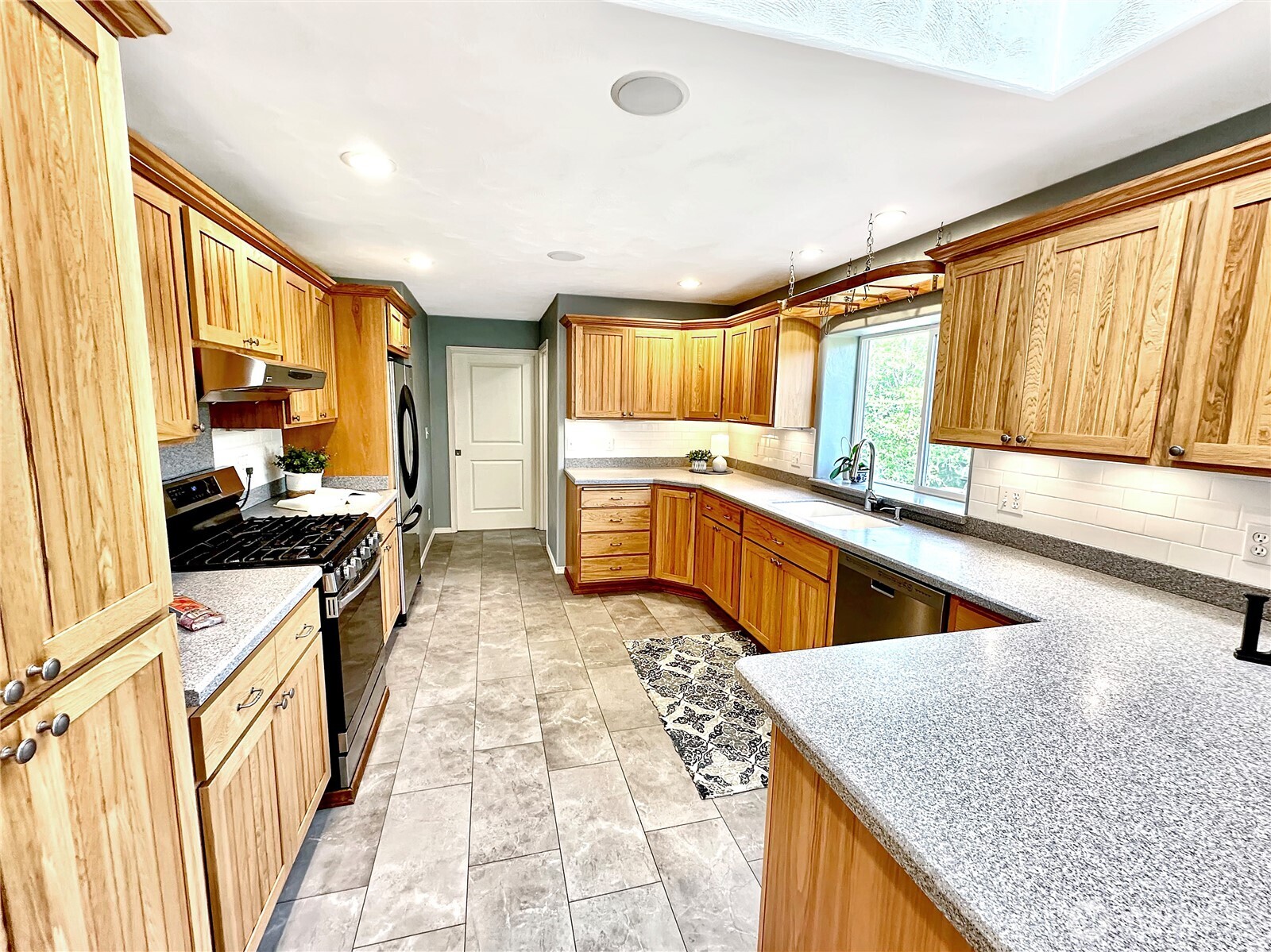 702 Cherry Road Montesano, WA 98563 - Photo 17 of 38