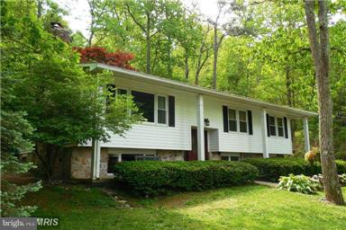 117 Mt Union Road Fayetteville, PA 17222 - Photo 1 of 30 Exterior (Front)