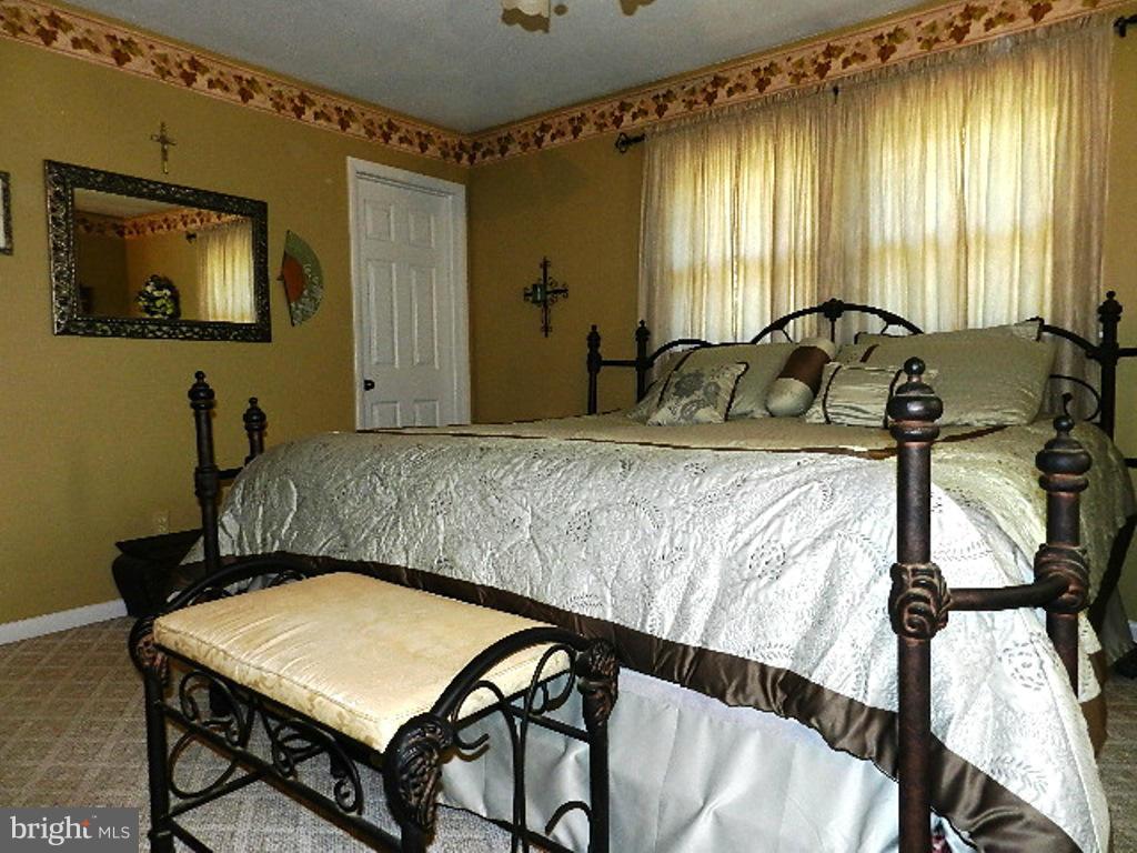117 Mt Union Road Fayetteville, PA 17222 - Photo 8 of 30 Bedroom (Master)
