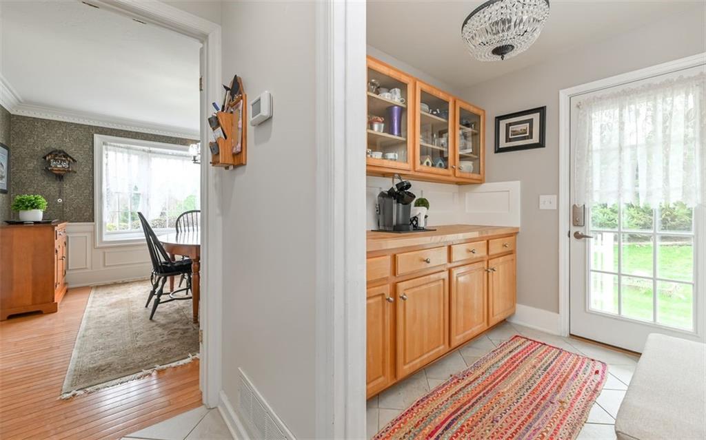 259 Logan Road Gibsonia, PA 15044 - Photo 13 of 48 Gallery Image 13