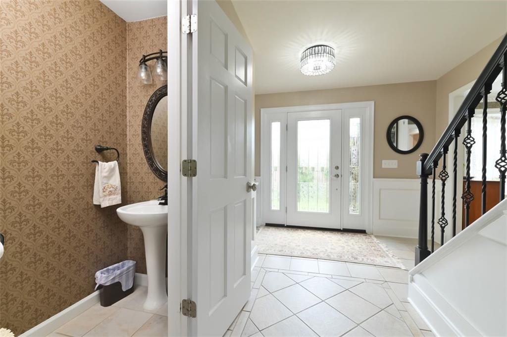 259 Logan Road Gibsonia, PA 15044 - Photo 23 of 48 Gallery Image 23