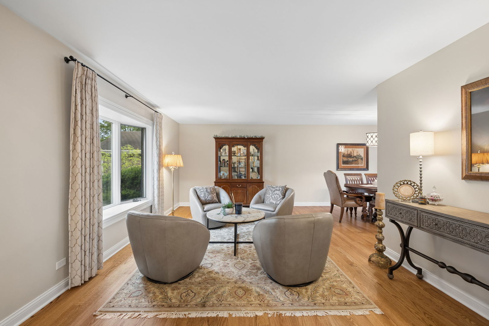 449 Farnham Lane Wheaton, IL 60189 - Photo 3 of 32