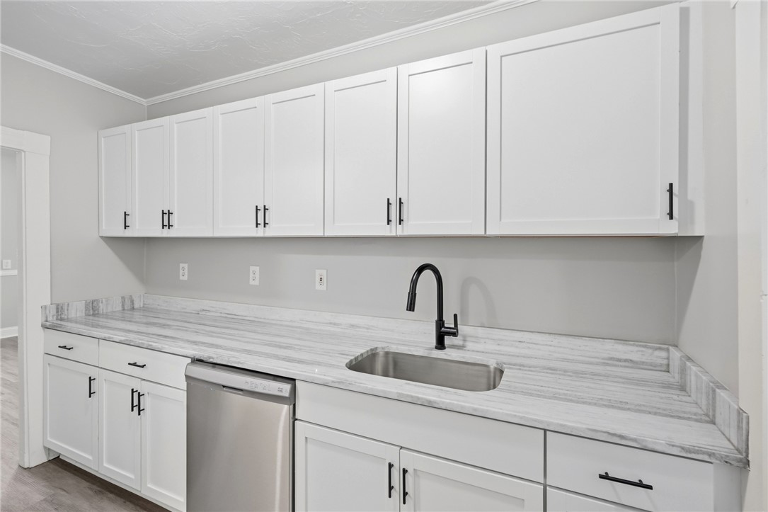 310 New River Road Lincoln, RI 02838 - Photo 7 of 41 Gallery Image 7