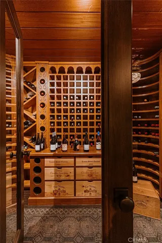 $15,900,000 | 17 Muir Beach Circle, Corona del Mar, CA 92625