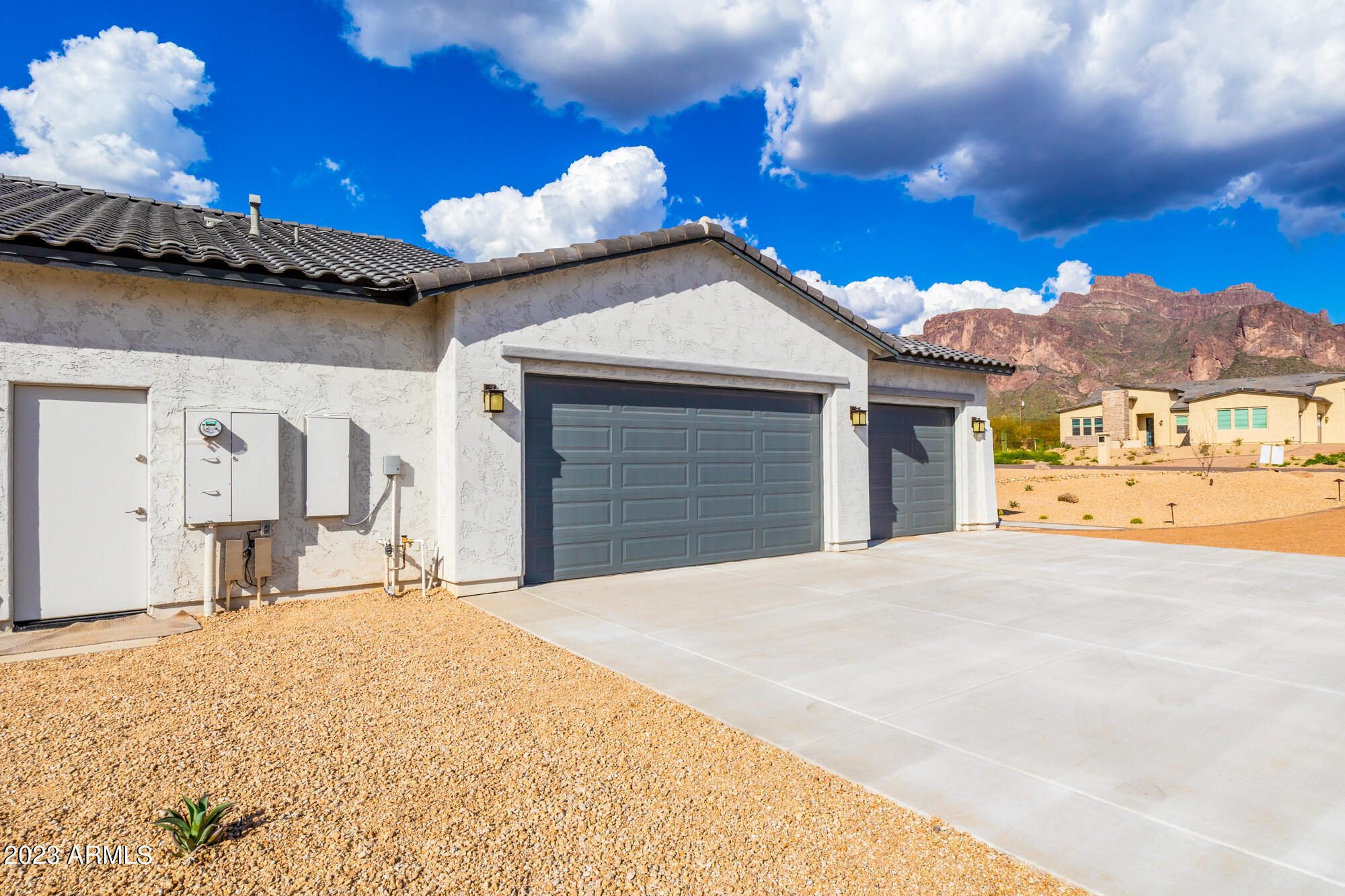 762 North Sun Road Apache Junction, AZ 85119 - Photo 42 of 45 762 N Sun Rd-43