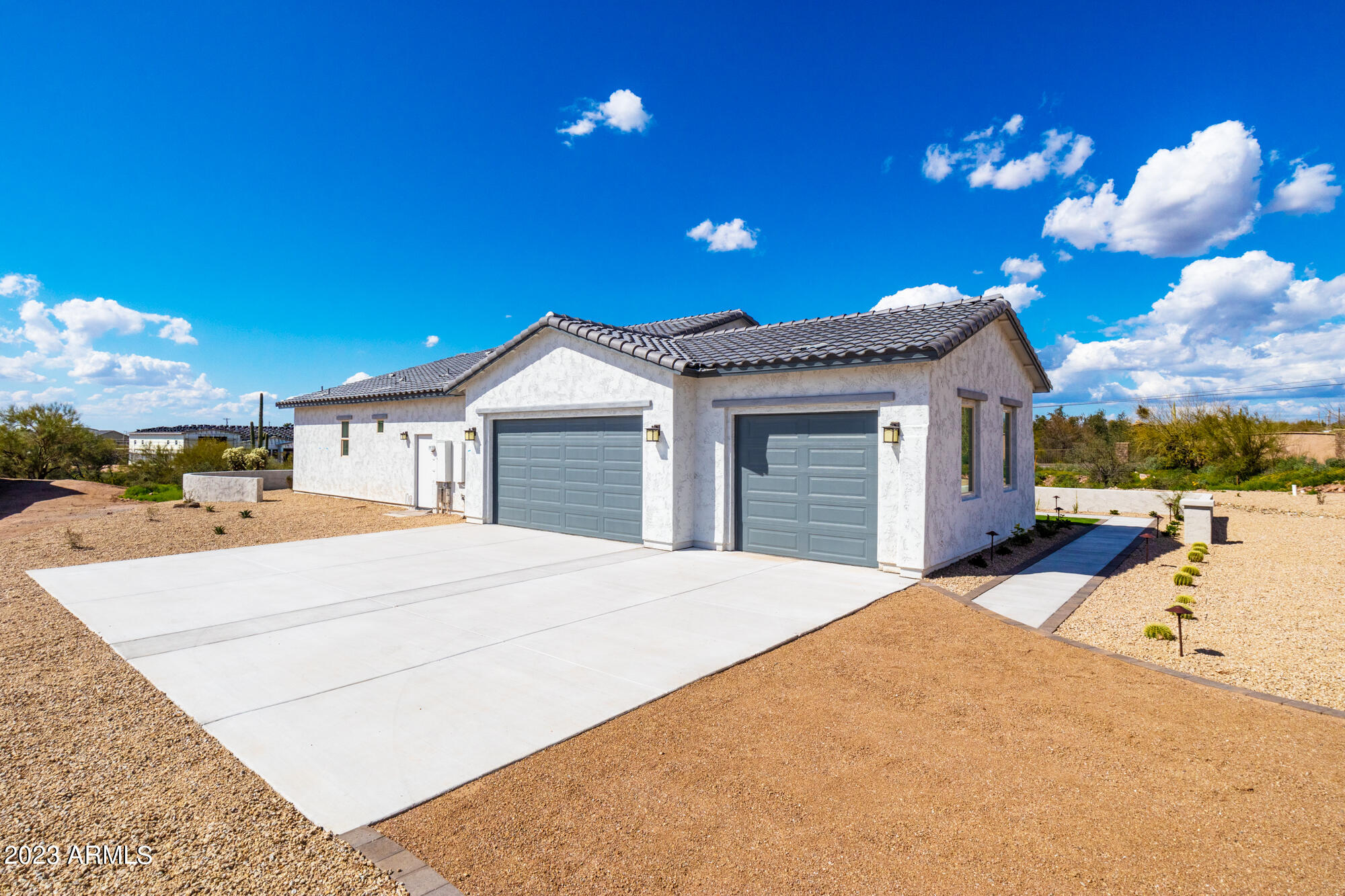 762 North Sun Road Apache Junction, AZ 85119 - Photo 6 of 45 762 N Sun Rd-4