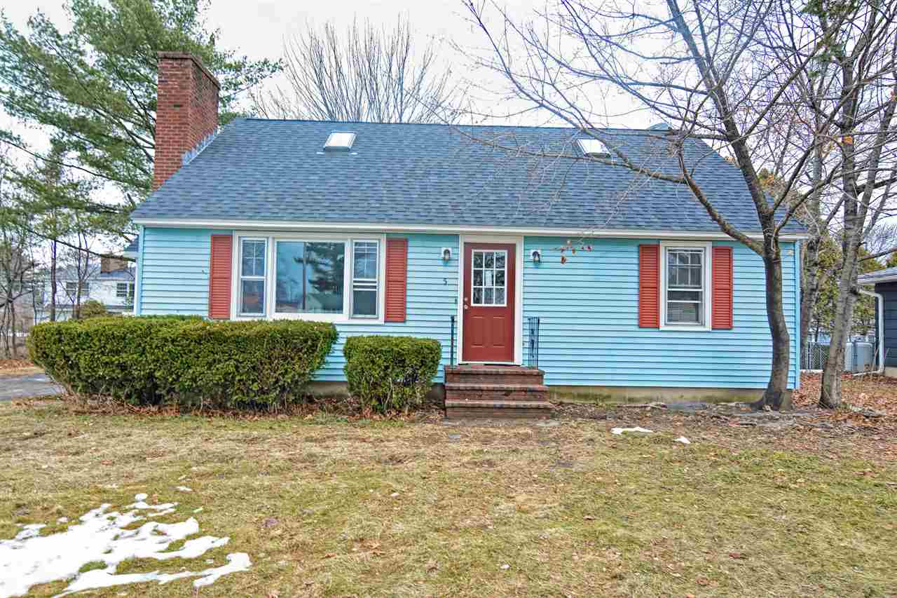 5 Gloria Street Rochester, NH 03867 - Photo 1 of 36
