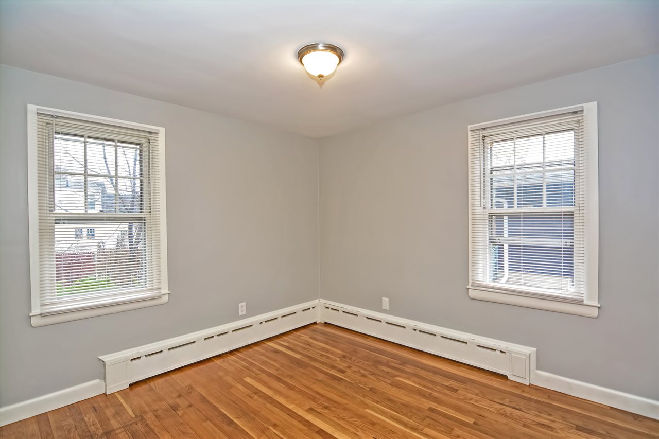 5 Gloria Street Rochester, NH 03867 - Photo 29 of 36