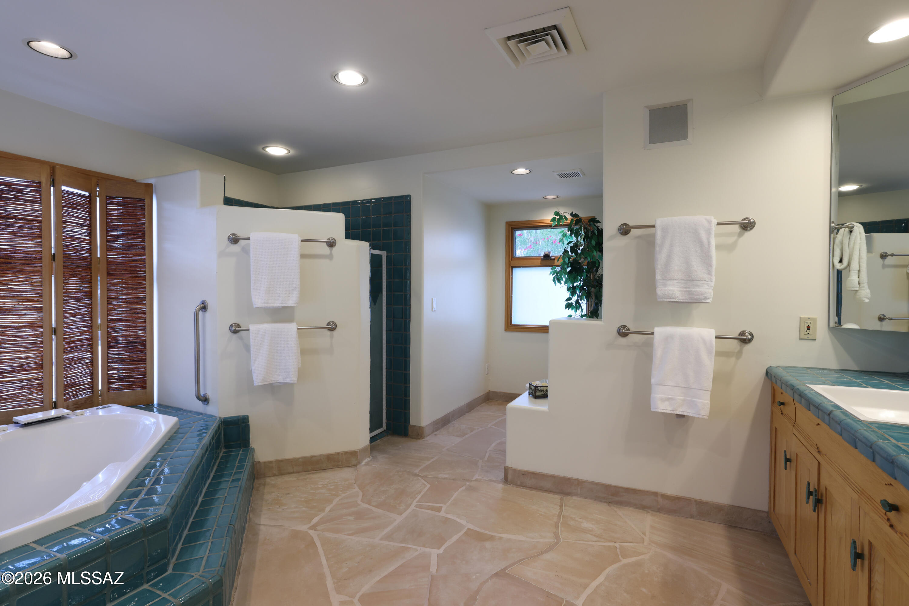 11800 East Elin Ranch Road Tucson, AZ 85749 - Photo 19 of 50 Primary Bath #1