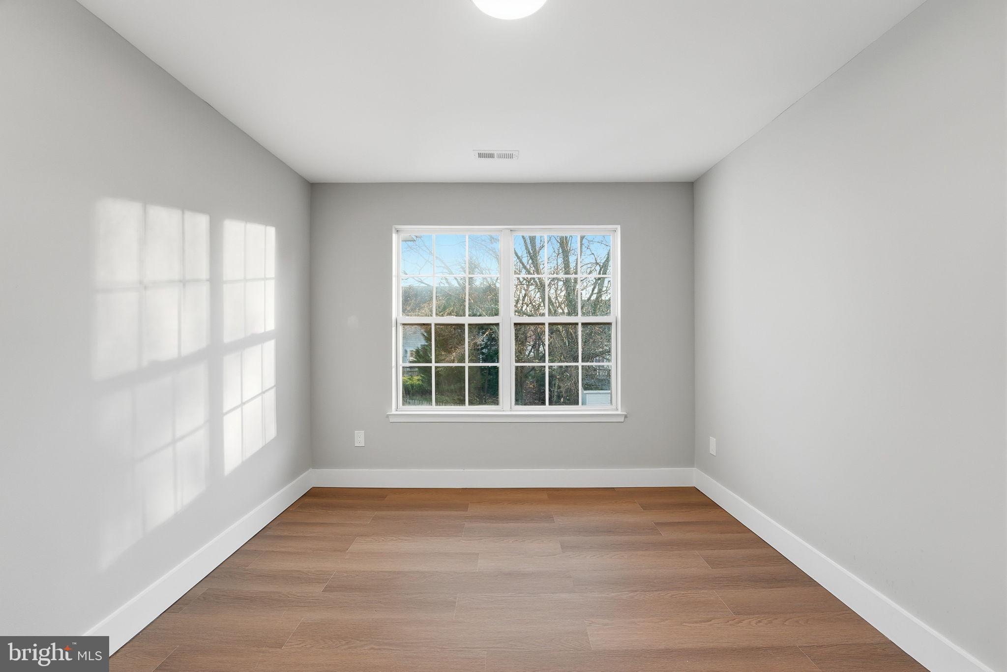 1803 Aragona Boulevard Fort Washington, MD 20744 - Photo 9 of 24